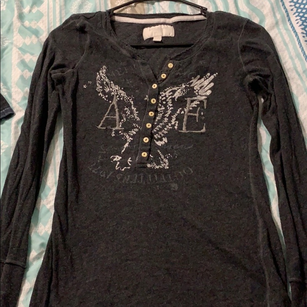 American Eagle long sleeve